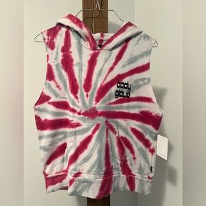 Body‎ Glove sleeveless top